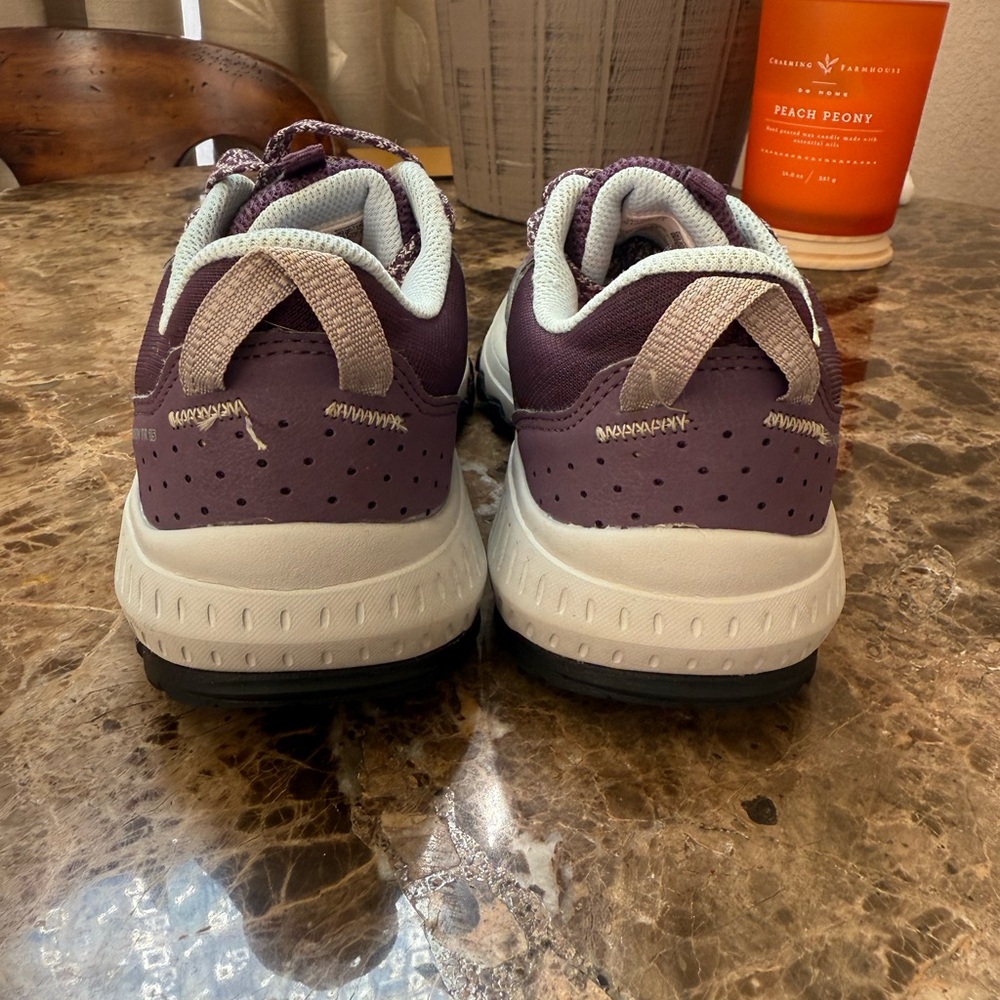 Saucony Women's Sneakers - Purple and gray Size 6.5 - Picture 4 of 7
